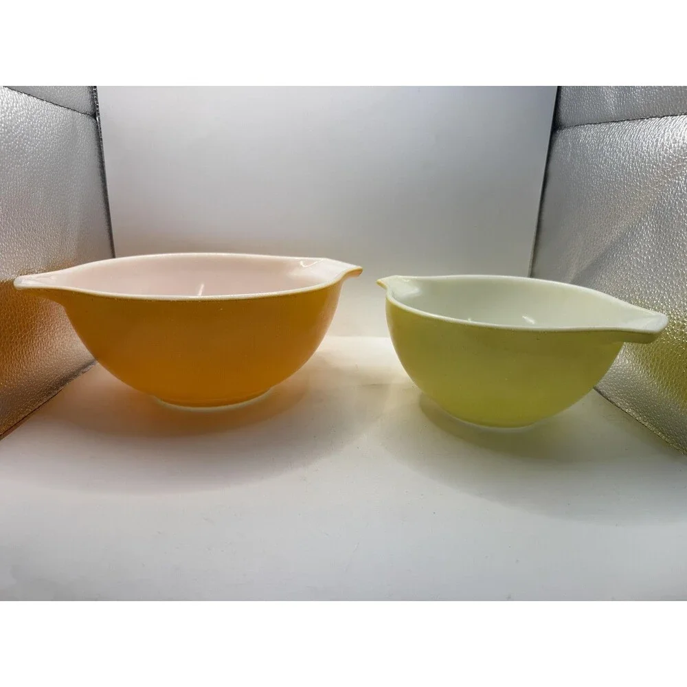 Vintage Pyrex Orange Yellow Cinderella Mixing Bowls 441 442 Set Of 2 USA Glass